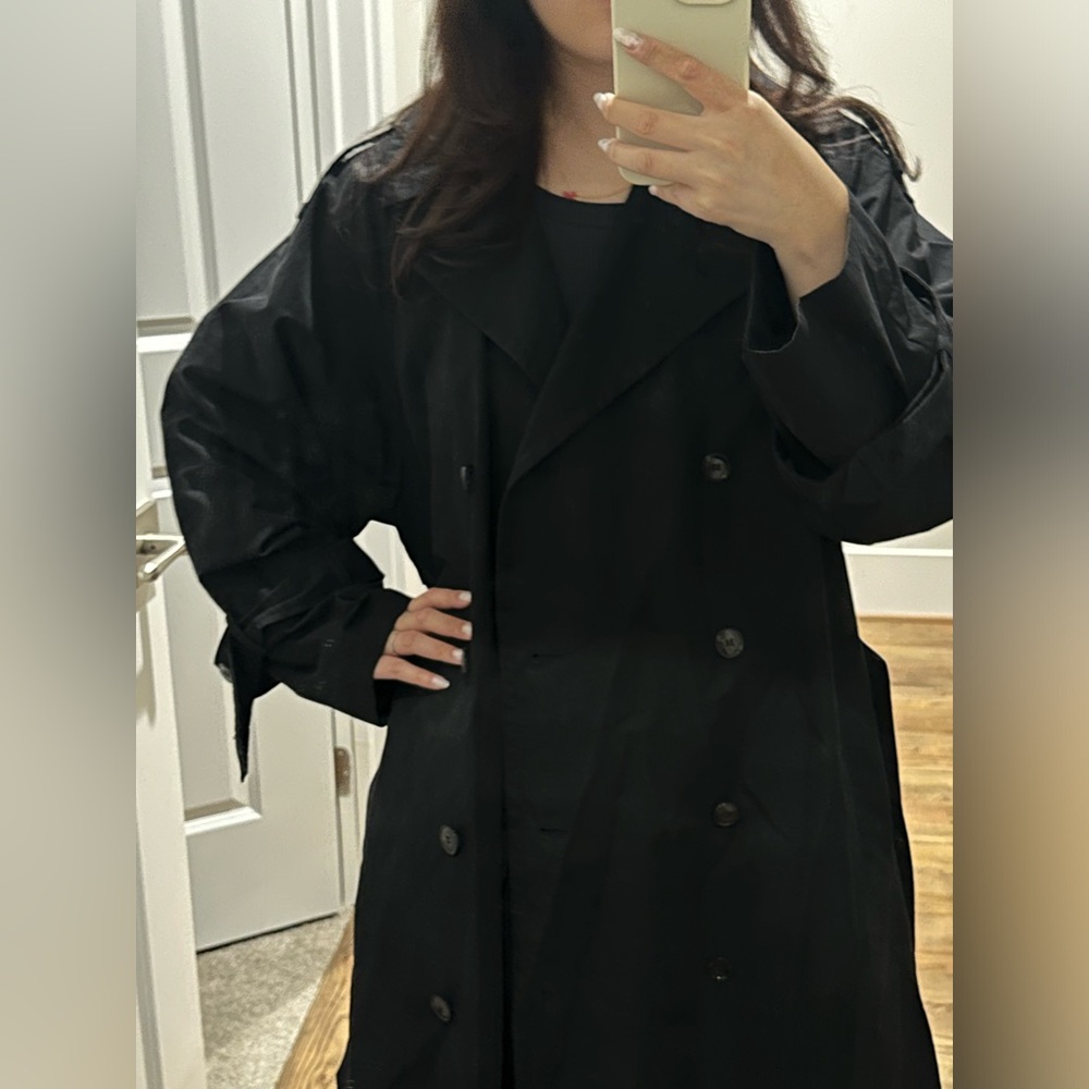 Toteme trench coat black